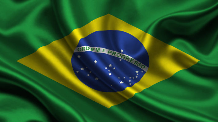 Drum Werks XIV: The Brazilian Kitchen offers a wide variety of Brazilian drum loops ranging from 50-150 BPM. With nine (9) complete Groove Sets™, Drum Werks XIV will be your go-to disc for the classic Bossa and Samba grooves of Rio de Janeiro, to the fresh sounds of Xote, Baiao, Maracatu and more from the Northeast.